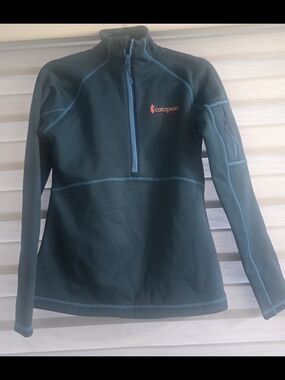 cotopaxi Forest Green Half-Zip Pullover with Orange Logo (NWT)